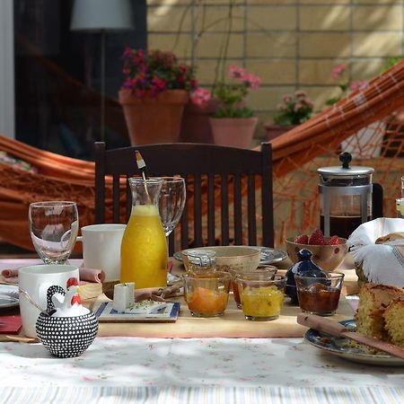 Bed and Breakfast A Casa Da Arvore Вила-Нова-де-Мильфонт Экстерьер фото