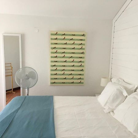 Bed and Breakfast A Casa Da Arvore Вила-Нова-де-Мильфонт Экстерьер фото